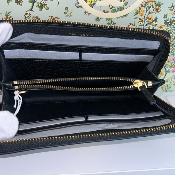 NWT Tory Burch wallet w/ detachable ID holder - Picture 8 of 14